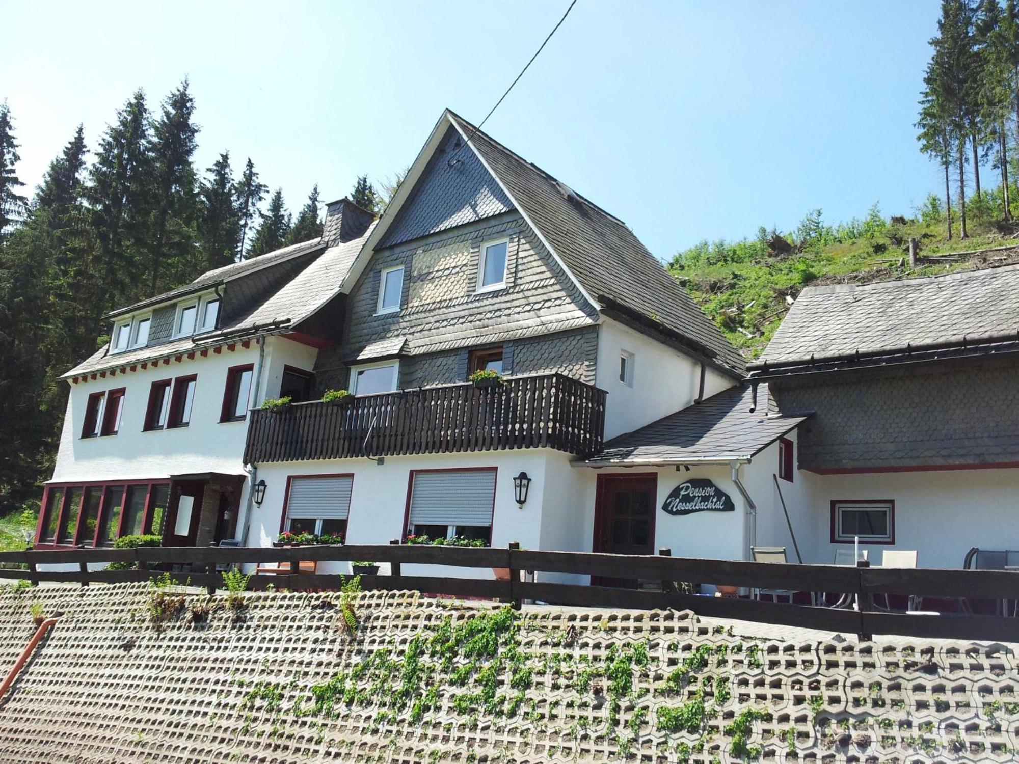 Landgasthof Nesselbach Nordenau ภายนอก รูปภาพ