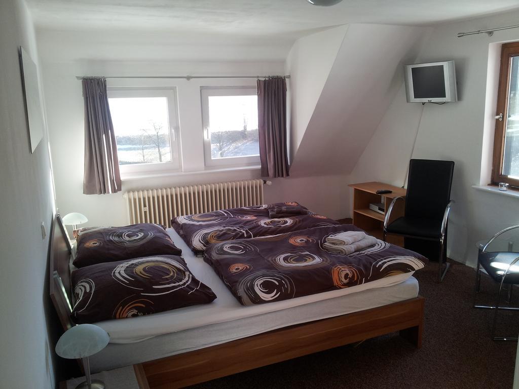 Landgasthof Nesselbach Nordenau ภายนอก รูปภาพ