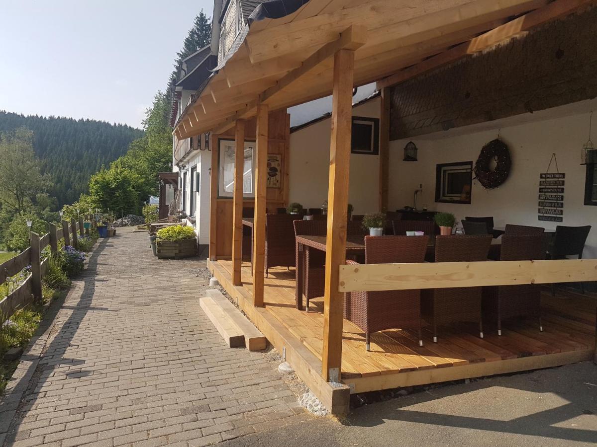Landgasthof Nesselbach Nordenau ภายนอก รูปภาพ
